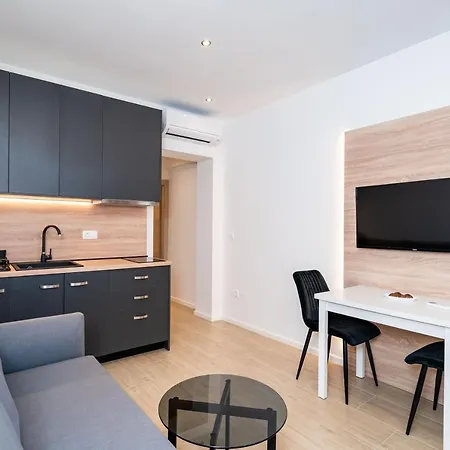Bacan Serviced Apartament