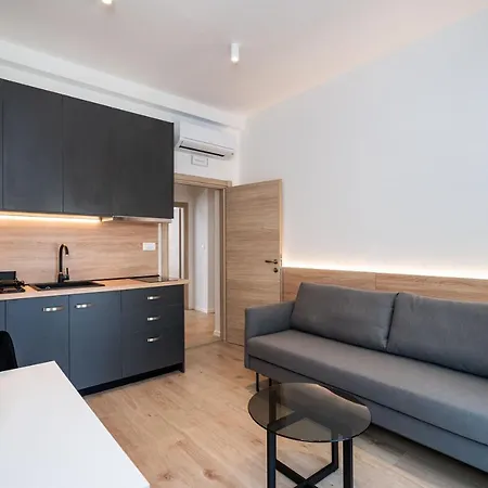 아파트 Bacan Serviced 챠브타트