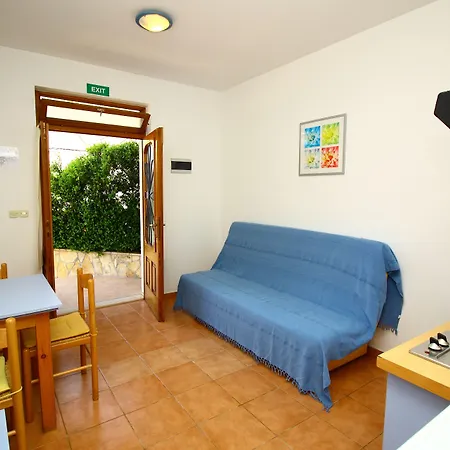 Bacan Serviced Apartmán Cavtat