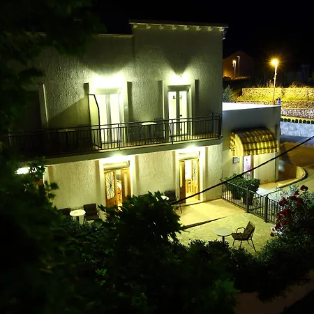 Apartmán Bacan Serviced *