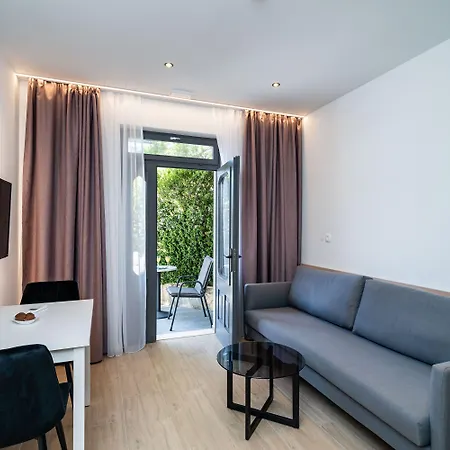 Bacan Serviced Apartmán Cavtat